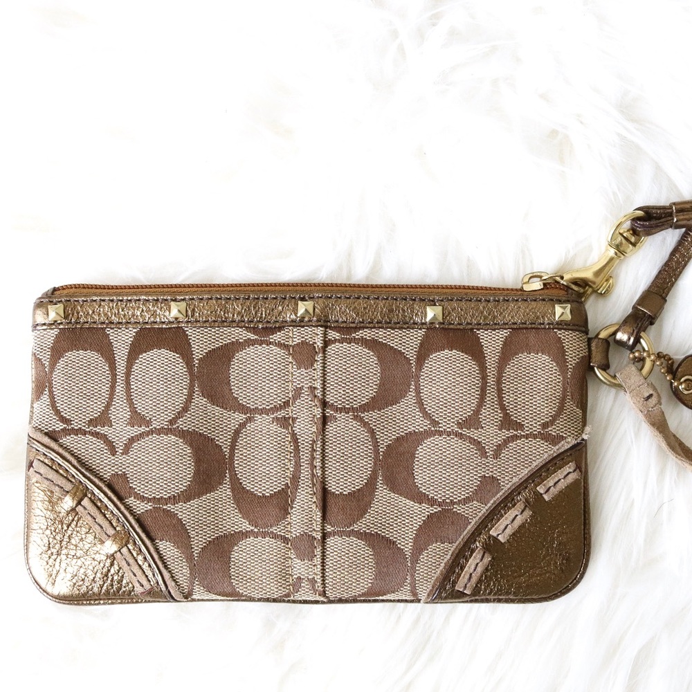 Authentic Classic Coach Canvas Wristlet
